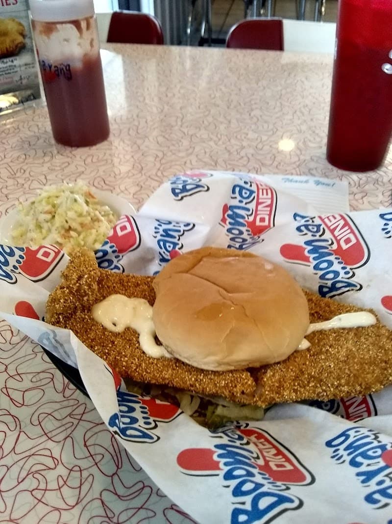 Boomarang Diner photo 3