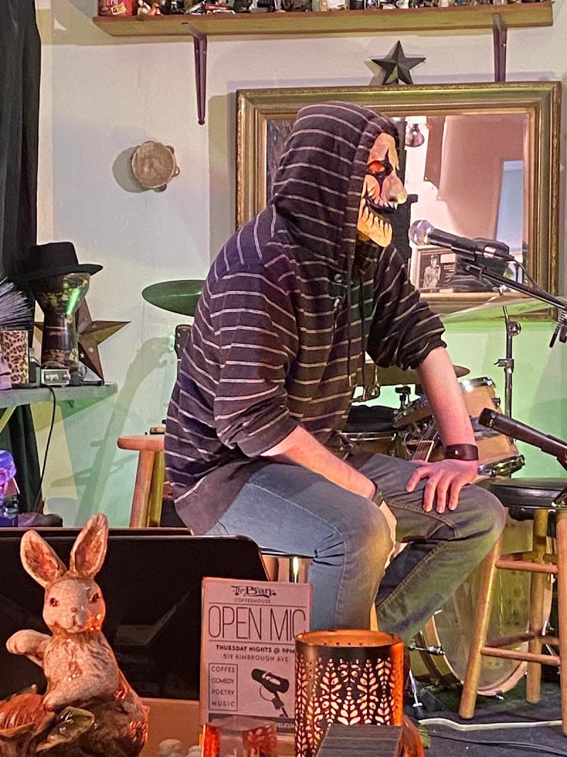 The Magic Bean photo 1