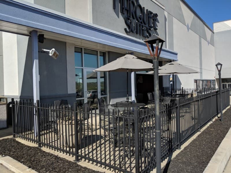 Marquee Bar & Grille Ozark/Nixa photo 6