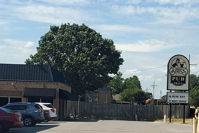 Uncle Bently's photo 4