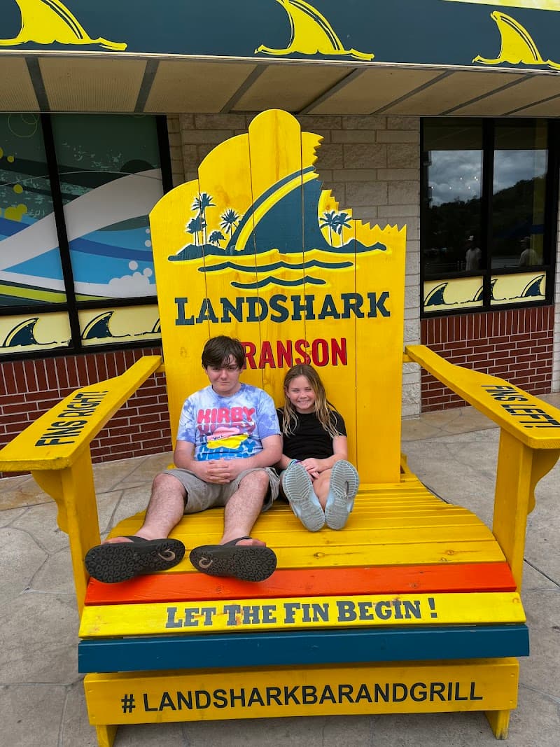 LandShark Bar & Grill - Branson photo 5