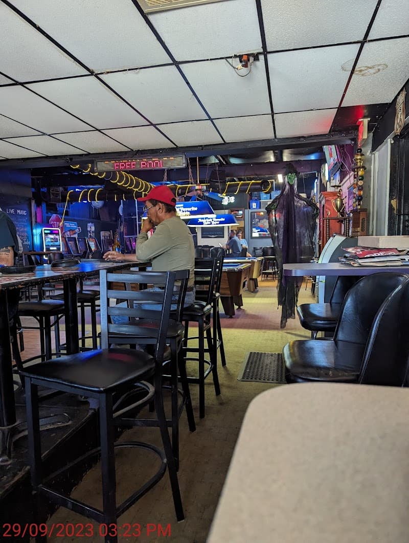 The Turnpike Tavern photo 3