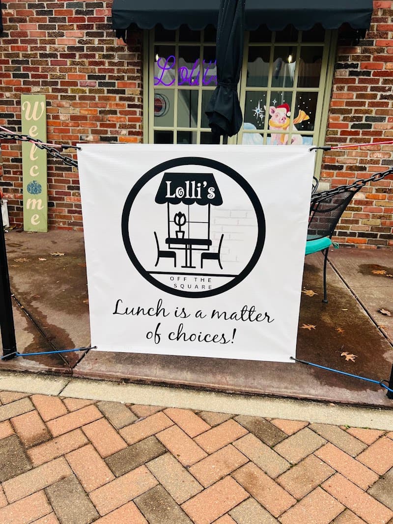 Lolli's (Off the Square) photo 5