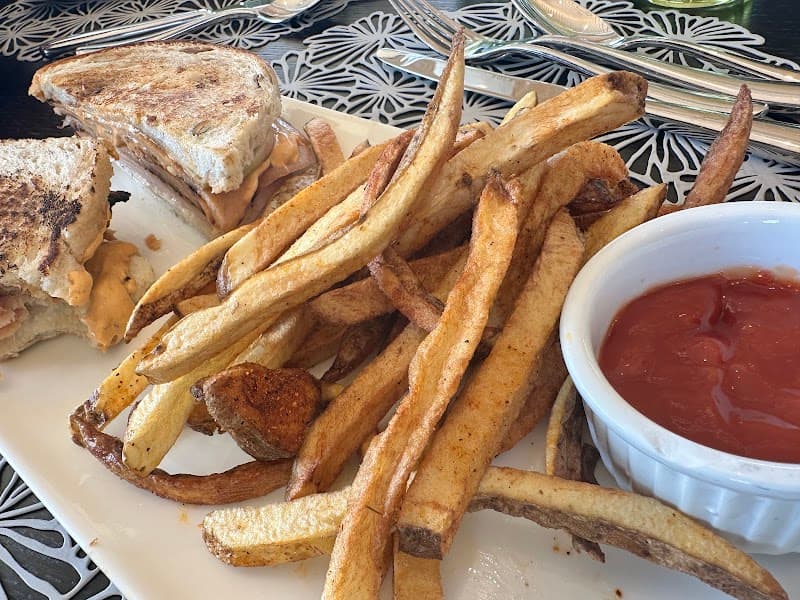 Park Grill | Arkansas Museum of Fine Arts photo 6