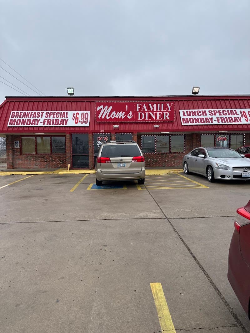 Mom's Family Diner #2 photo 1