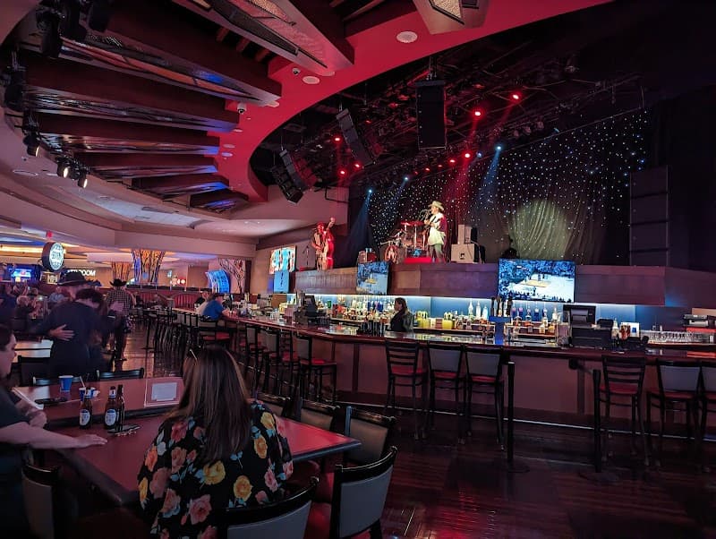 Cherokee Hotel & Casino West Siloam Springs photo 5