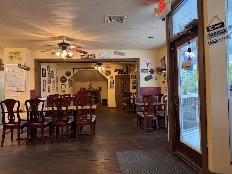 Double E Burger photo 3