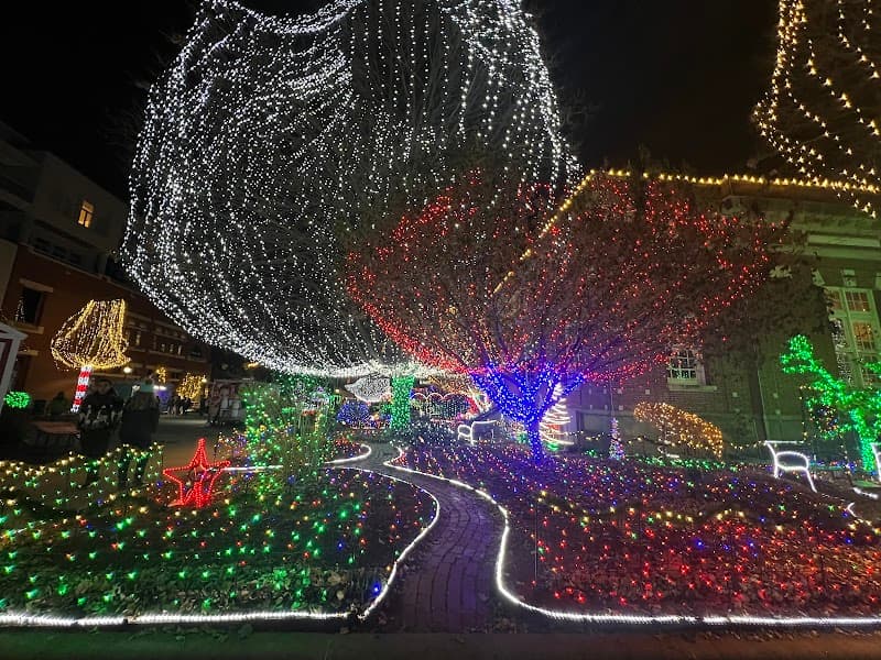 Fayetteville Town Center photo 4