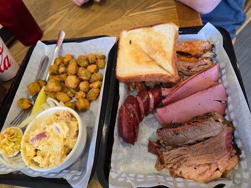 Above P@R BBQ LLC photo 3