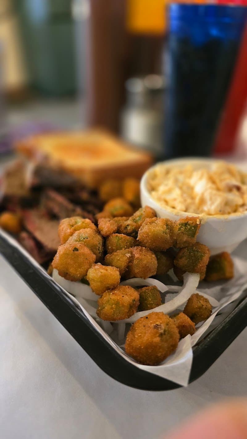 Above P@R BBQ LLC photo 5