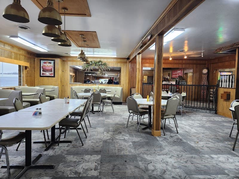 Hoods Family Restaurant photo 1