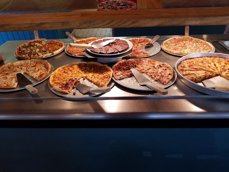 Mazzio’s Pizza & Wings photo 3