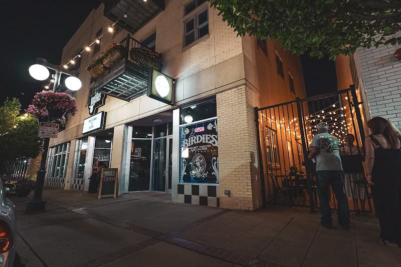 Birdies Cabaret Theater and Lounge photo 4