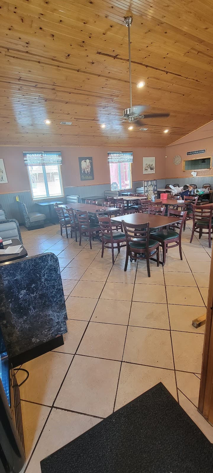 Reyes Family Restaurant photo 2