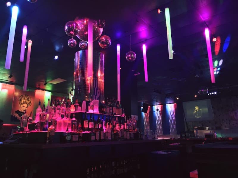 Discovery Night Club photo 6