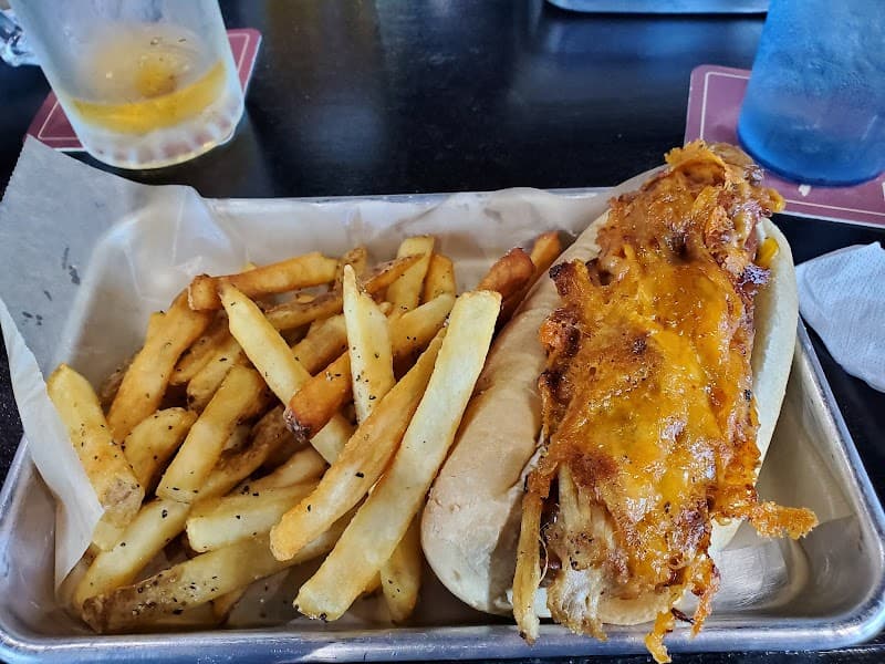 Frank 'n' Steins Bar and Billiards photo 3