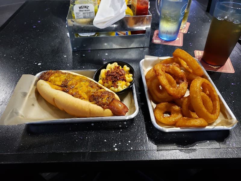 Frank 'n' Steins Bar and Billiards photo 4