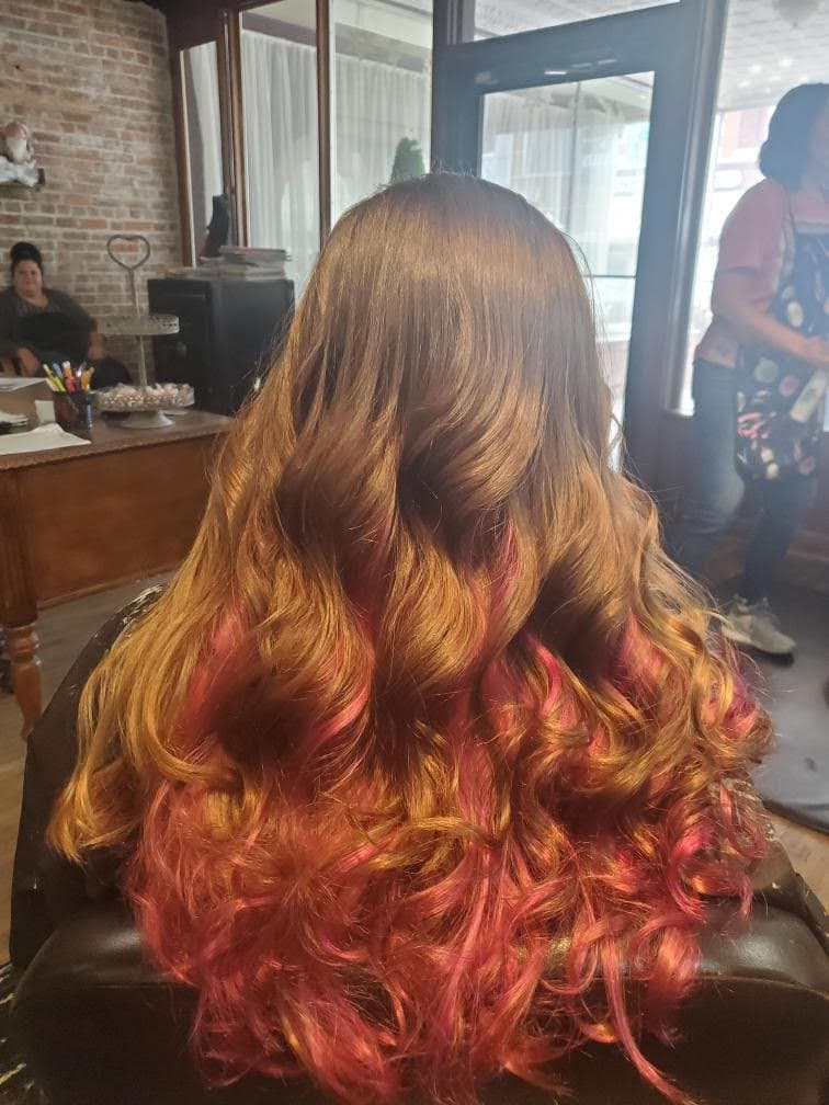 A' Static Salon & Spa photo 4