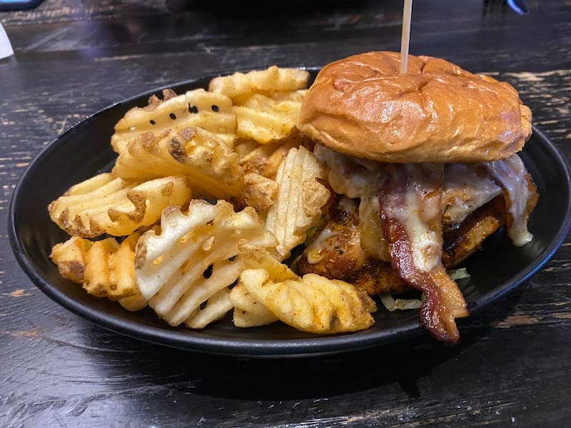 Walk-On's Sports Bistreaux - Rogers Restaurant photo 4