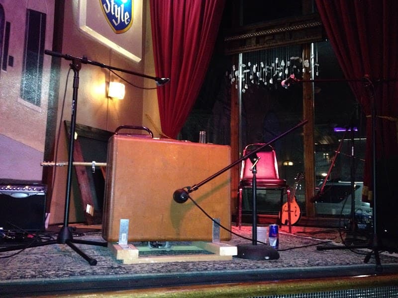 Four Quarter Bar photo 2