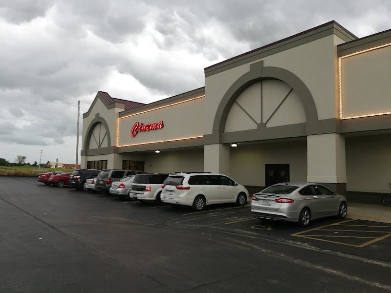 B&B Theatres Bolivar Cinema 5 photo 1