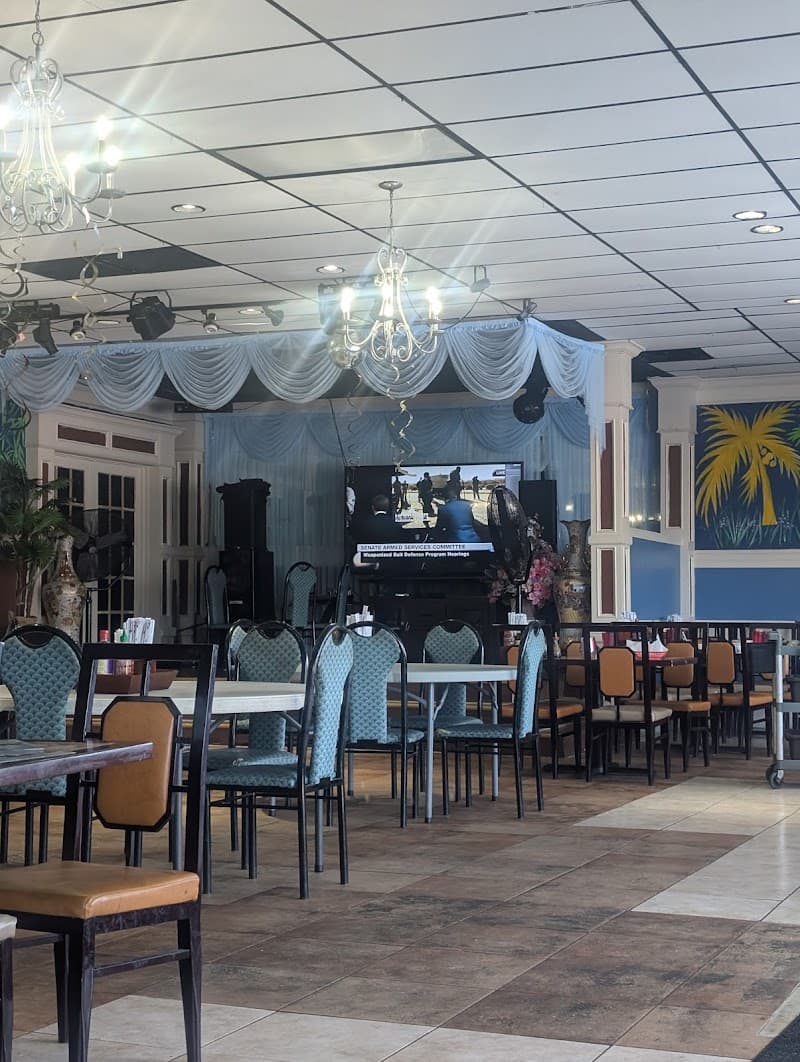 Mike's Café photo 5