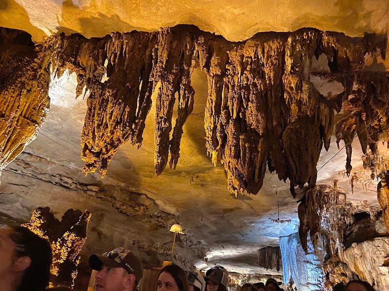 Fantastic Caverns photo 4