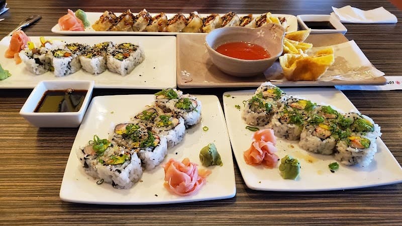 Sakura Sushi & Grill Japanese Restaurant photo 3