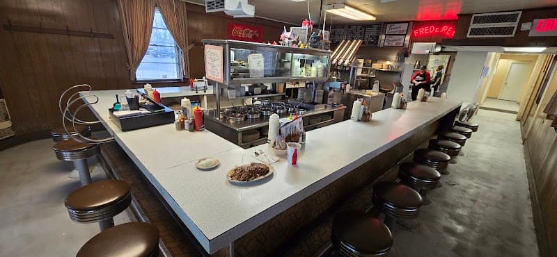 Fred & Red's photo 6