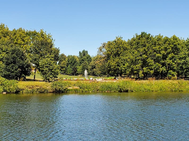 Springfield-Greene County Botanical Center photo 4