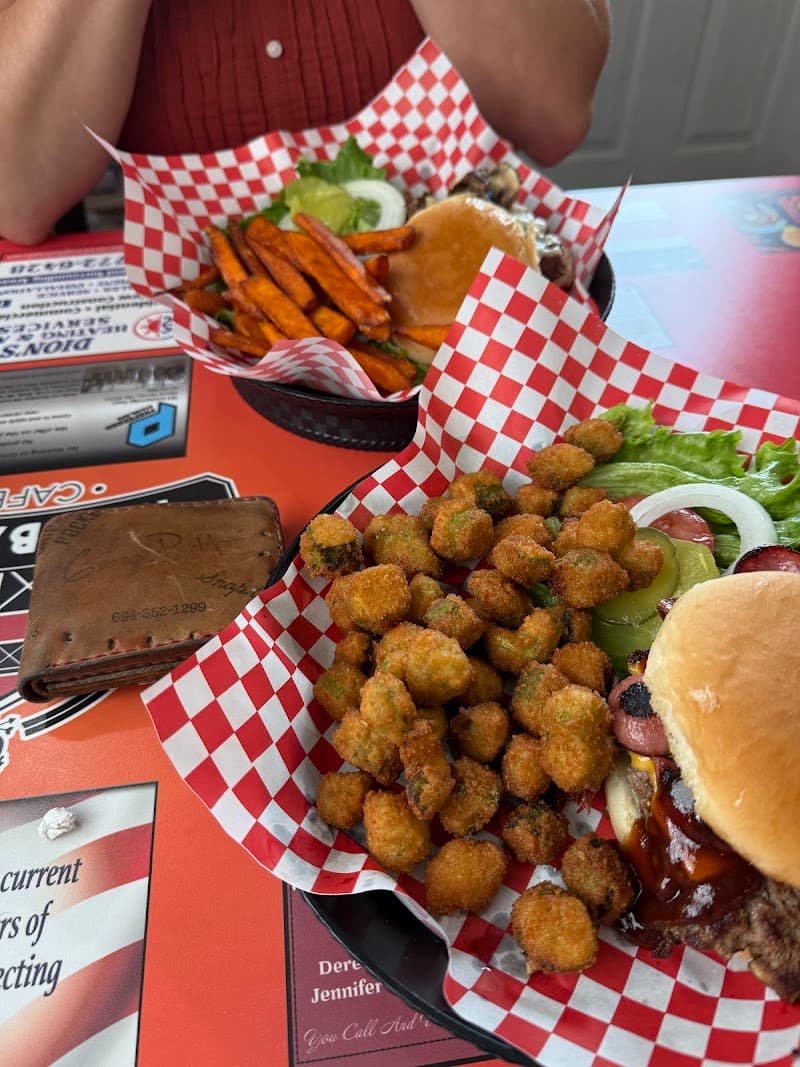 Red Barn Cafe photo 4