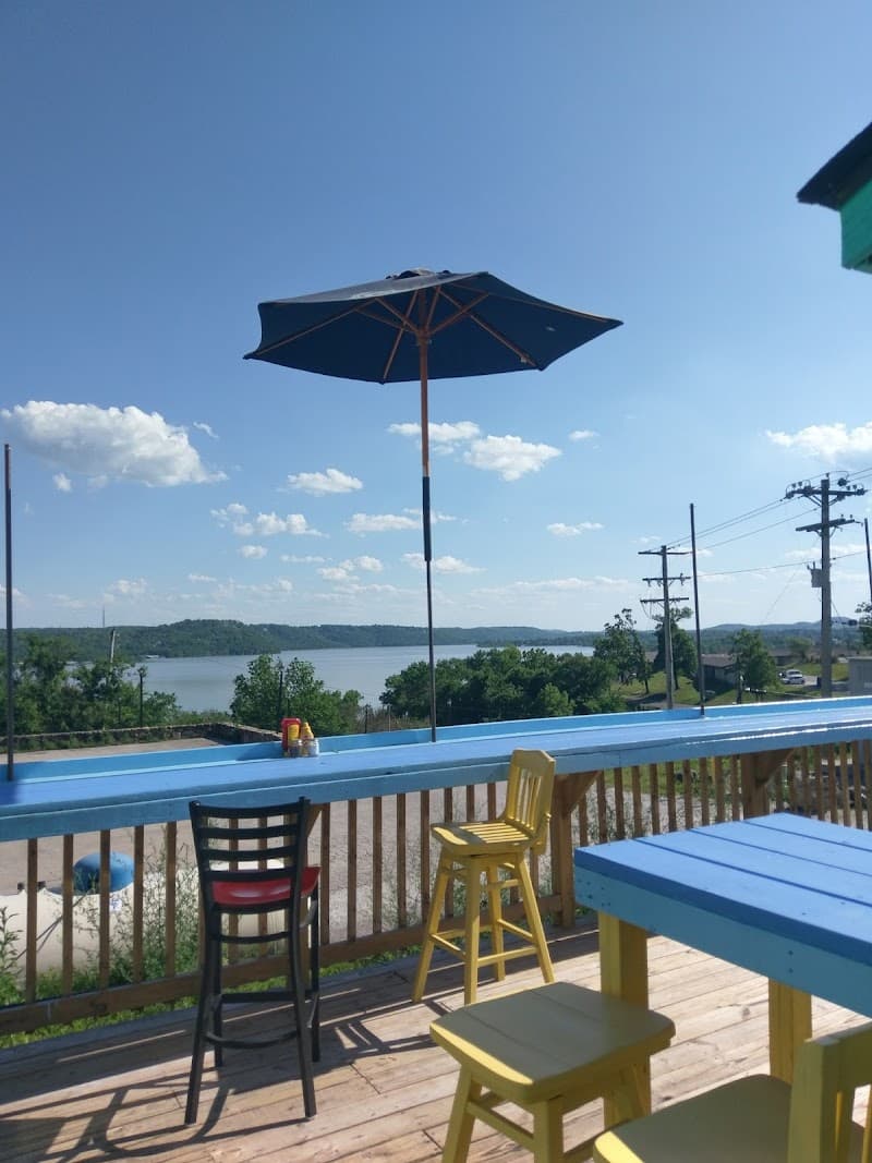 Castaways Pub And Grill photo 1