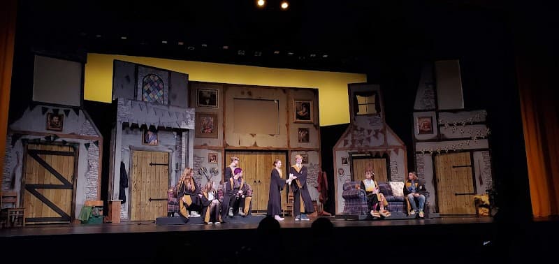 Arend Arts Center photo 4