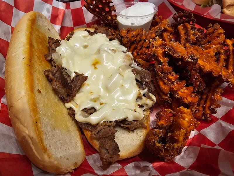 The Roost Bar and Grill (MM Hwy) photo 4