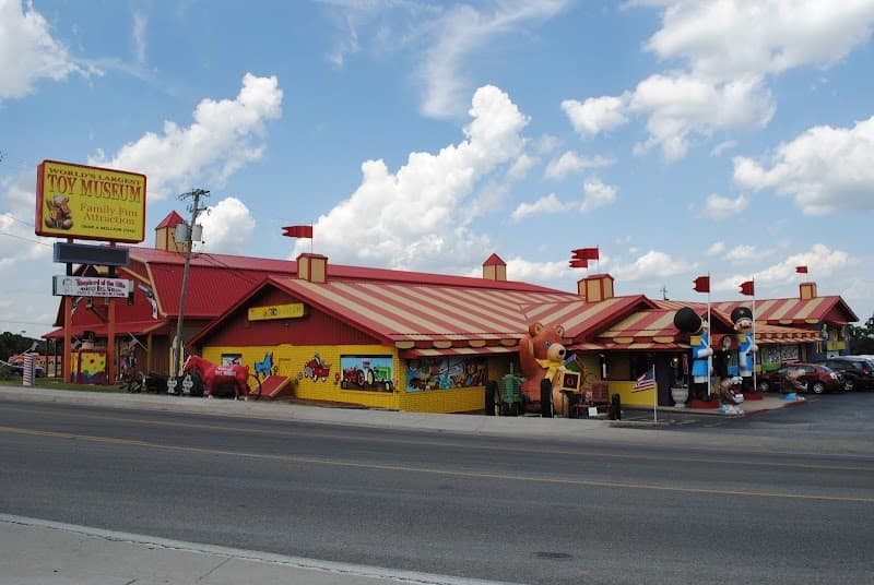 World's Largest Toy Museum Complex photo 2