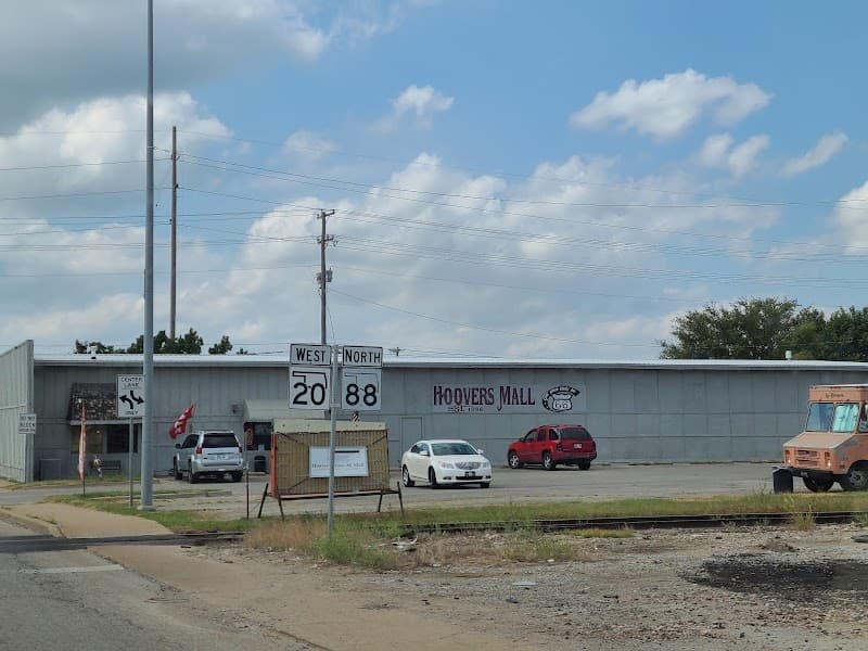 Hoover's Have All Mall photo 5