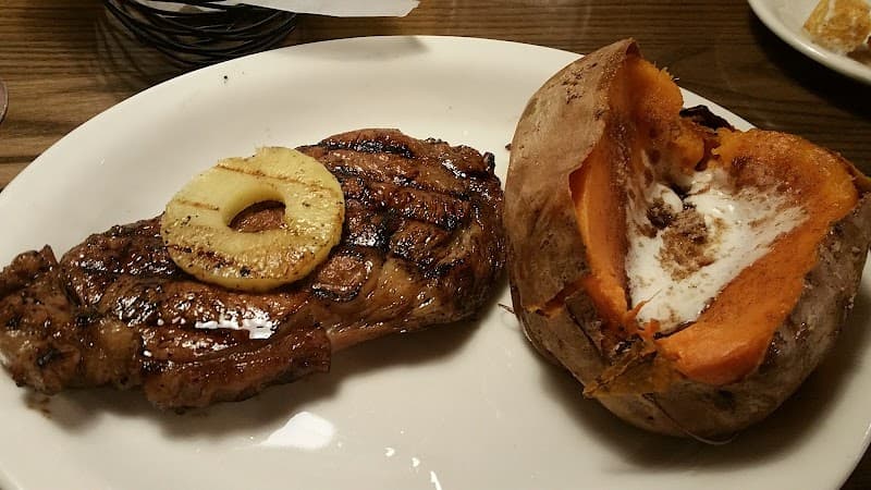 Colton's Steak House & Grill photo 3