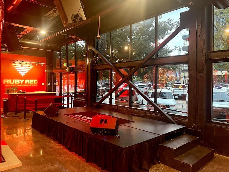 Pink XO Night Club photo 5