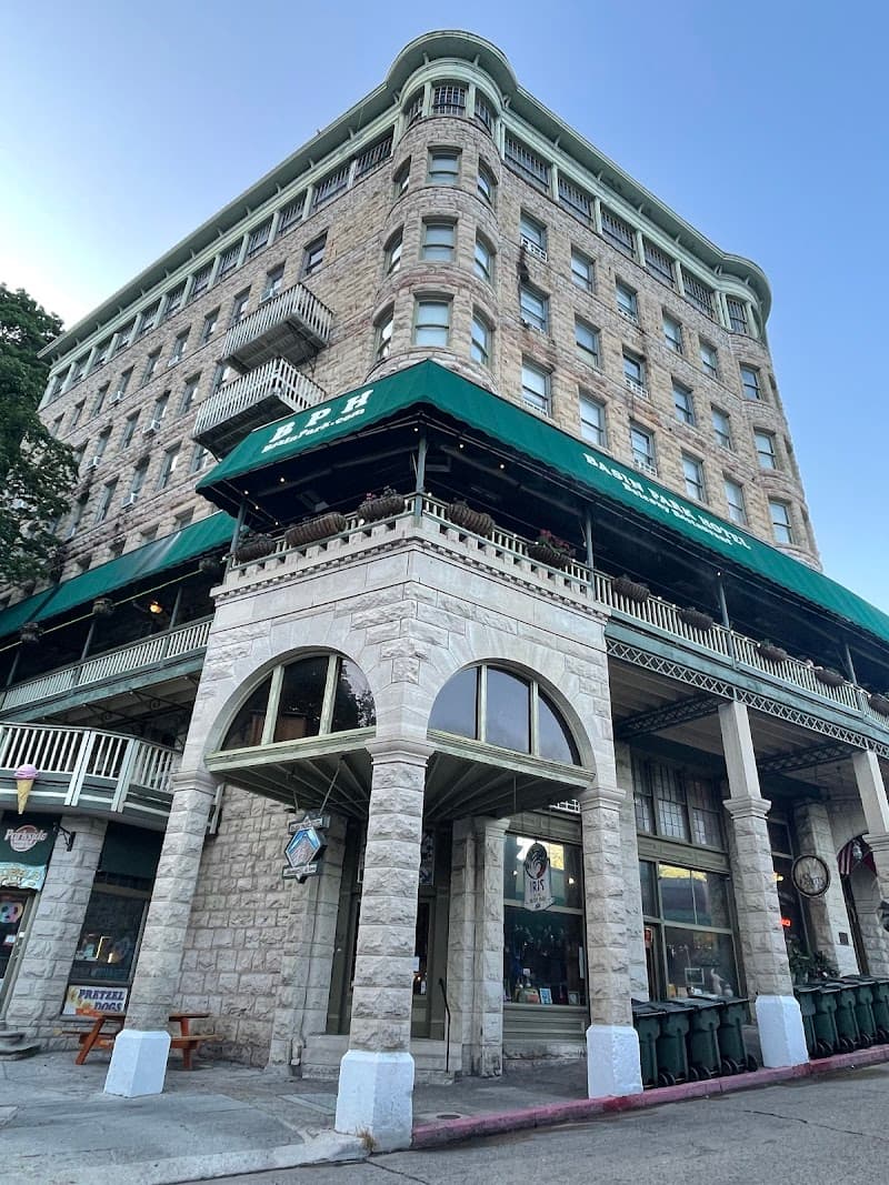 Balcony Restaurant & Bar photo 6