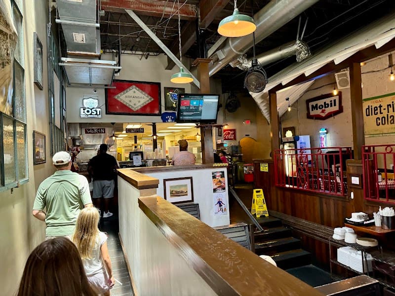 Gus's World Famous Fried Chicken photo 6