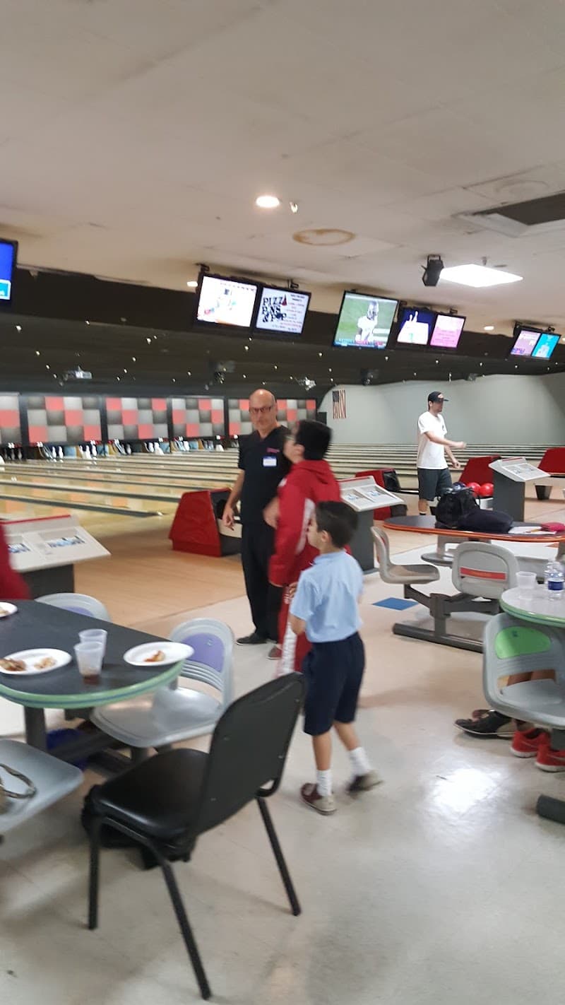Red Apple Bowling Center photo 6