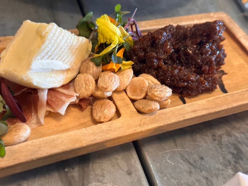 Stonehorse Cafe photo 6