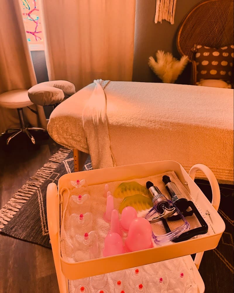 On The Mend Massage & Wellness Co. photo 4