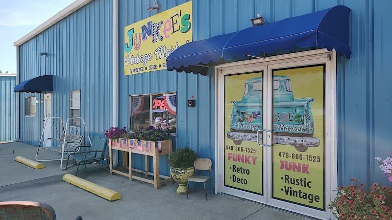 Junkees vintage market photo 1