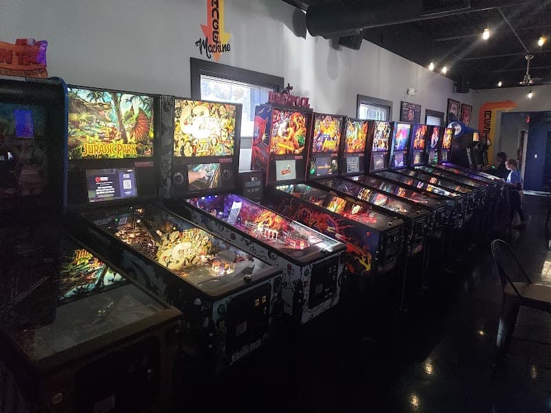 Remi's Arcade & Bistro photo 4