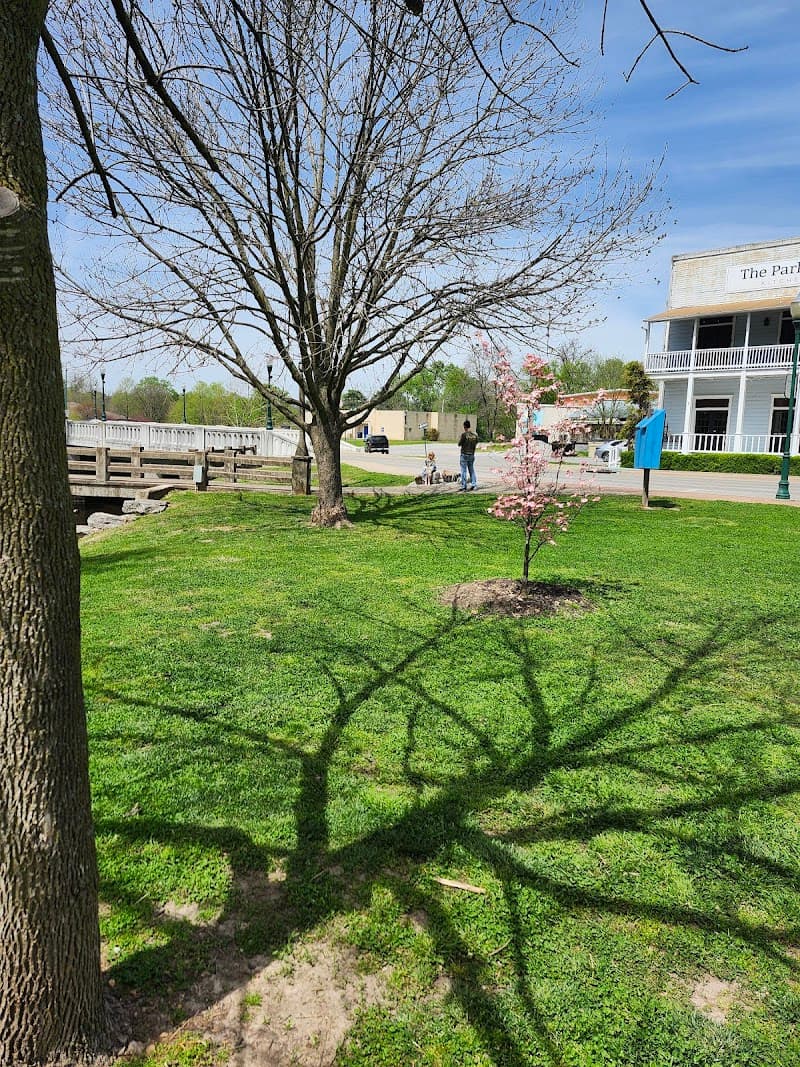 Arkansas Welcome Center at Siloam Springs photo 5