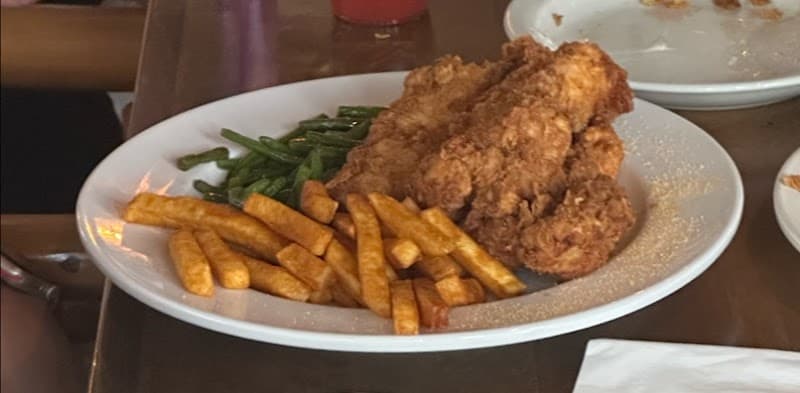 Hidden Pines Restaurant photo 6