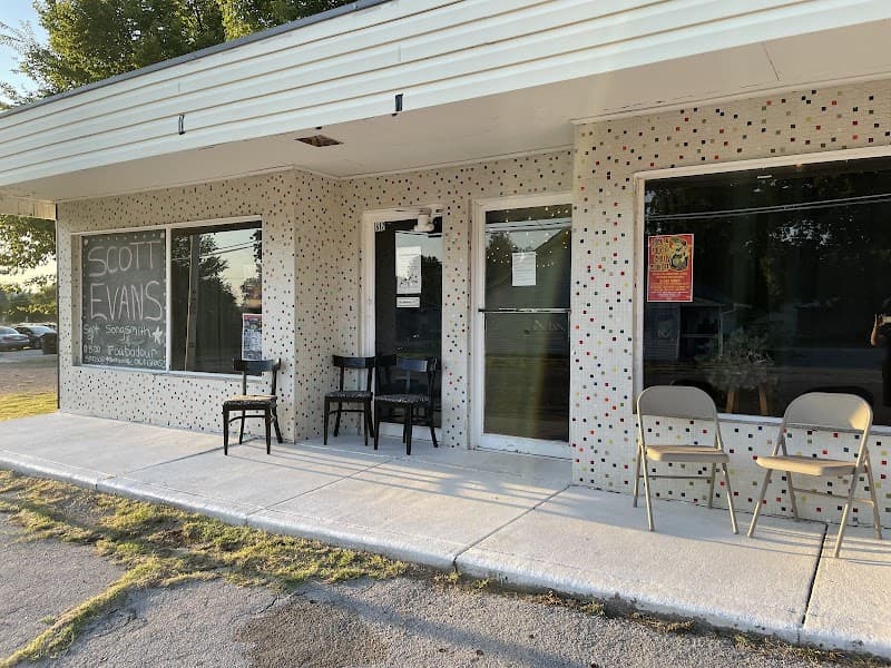 Grey Dog Listening Room photo 4