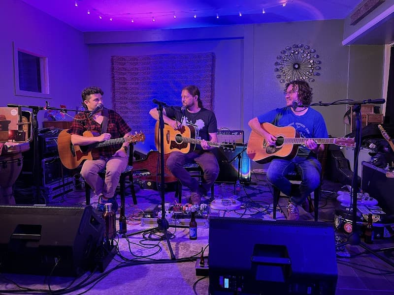 Grey Dog Listening Room photo 1