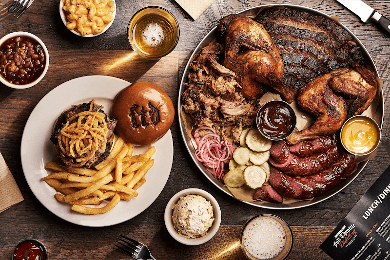 Full Throttle Distillery Grill & SmokeHouse photo 4